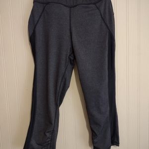 kyodan yoga pants Capri.